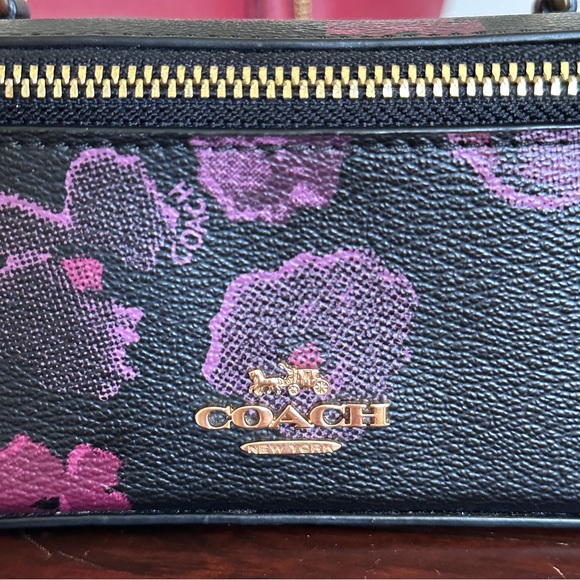 Coach Vanity Case Handled Zip Jewelry Travel Box Halftone Floral Black/Wine - Picture 3 of 13